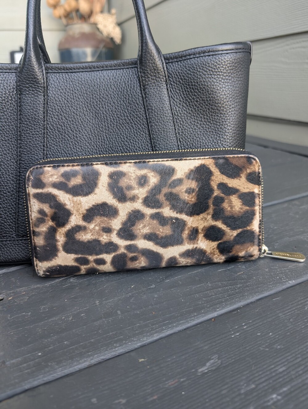 Michael Kors Leopard Print Wallet - Picture 2 of 14